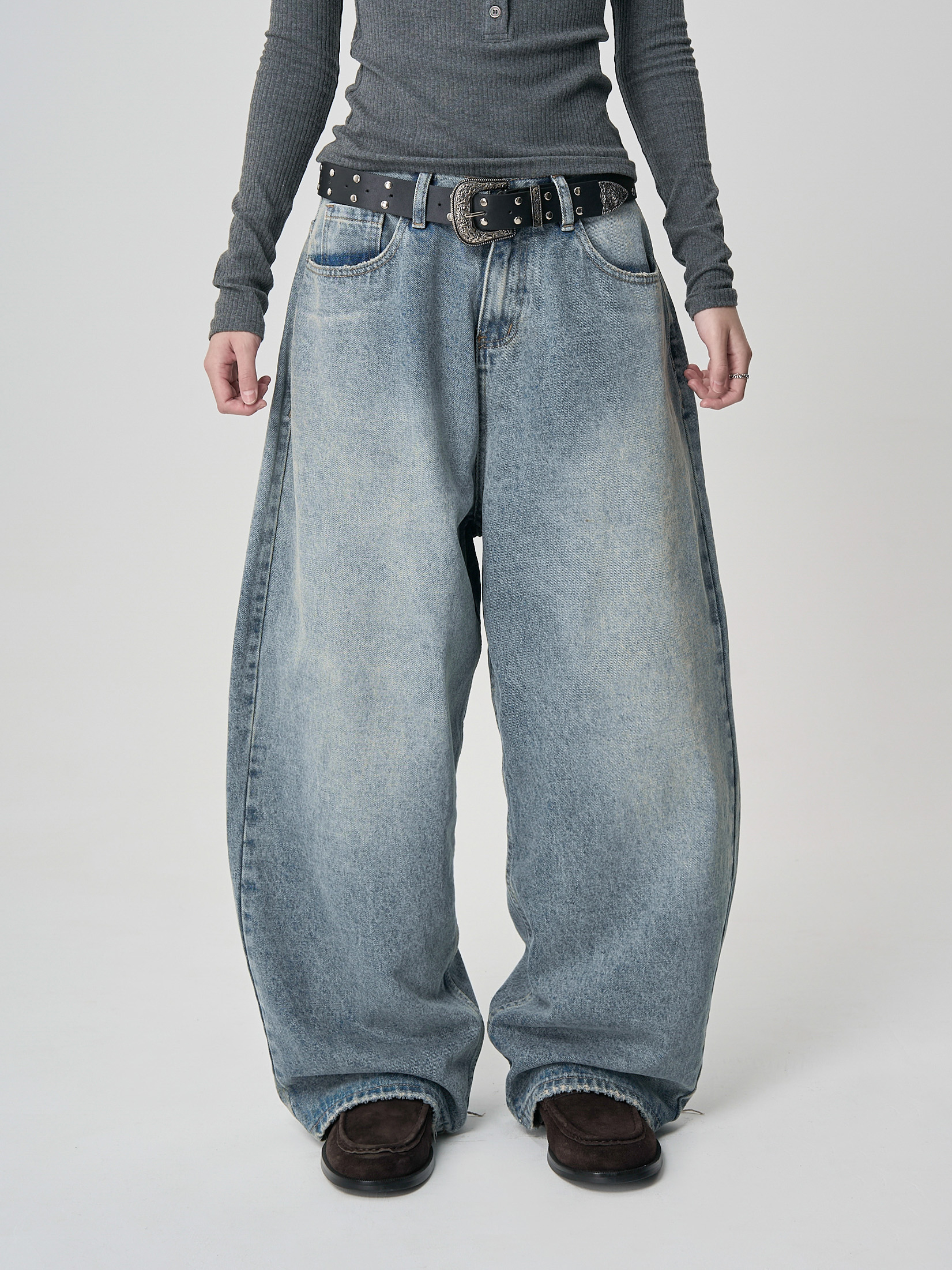 經典寬直筒不收邊單寧長褲