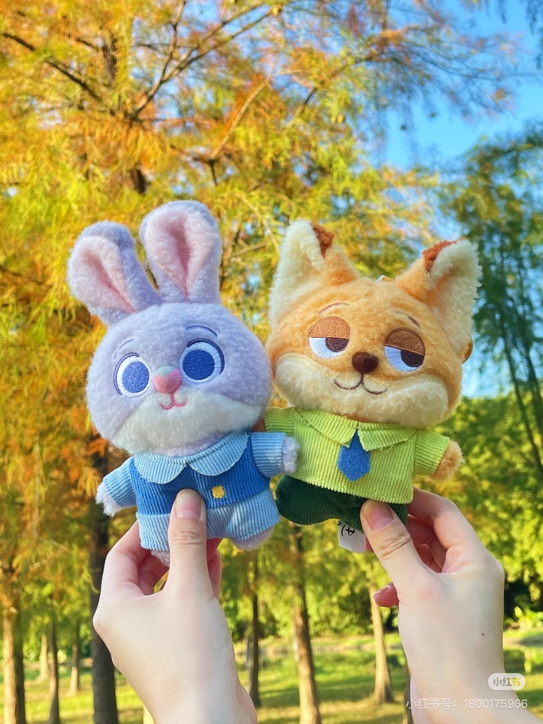 (預購商品) Zootopia 動物方程式 狐尼克x哈茱蒂情侶吊飾