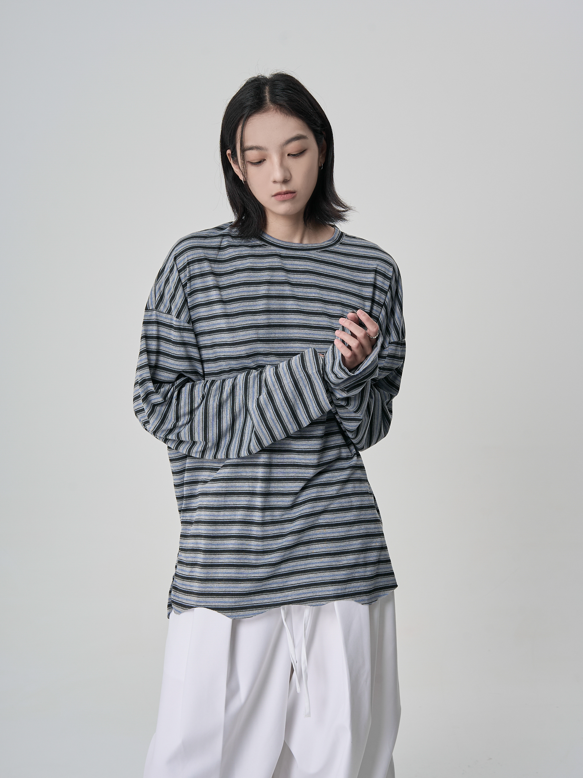 柔條紋長袖上衣-藍