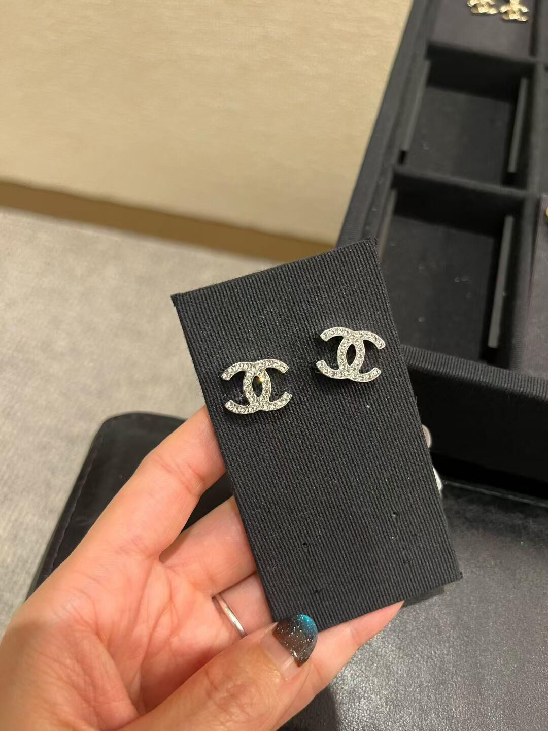 Chanel Earrings ABE835