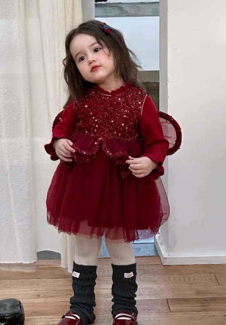 BYB12SE073RD紅色閃閃派對女孩設計感紗裙連打底上衣套裝