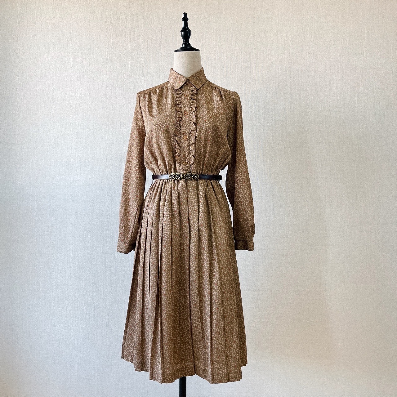 日本製焙茶色Ruffle領碎花連身裙