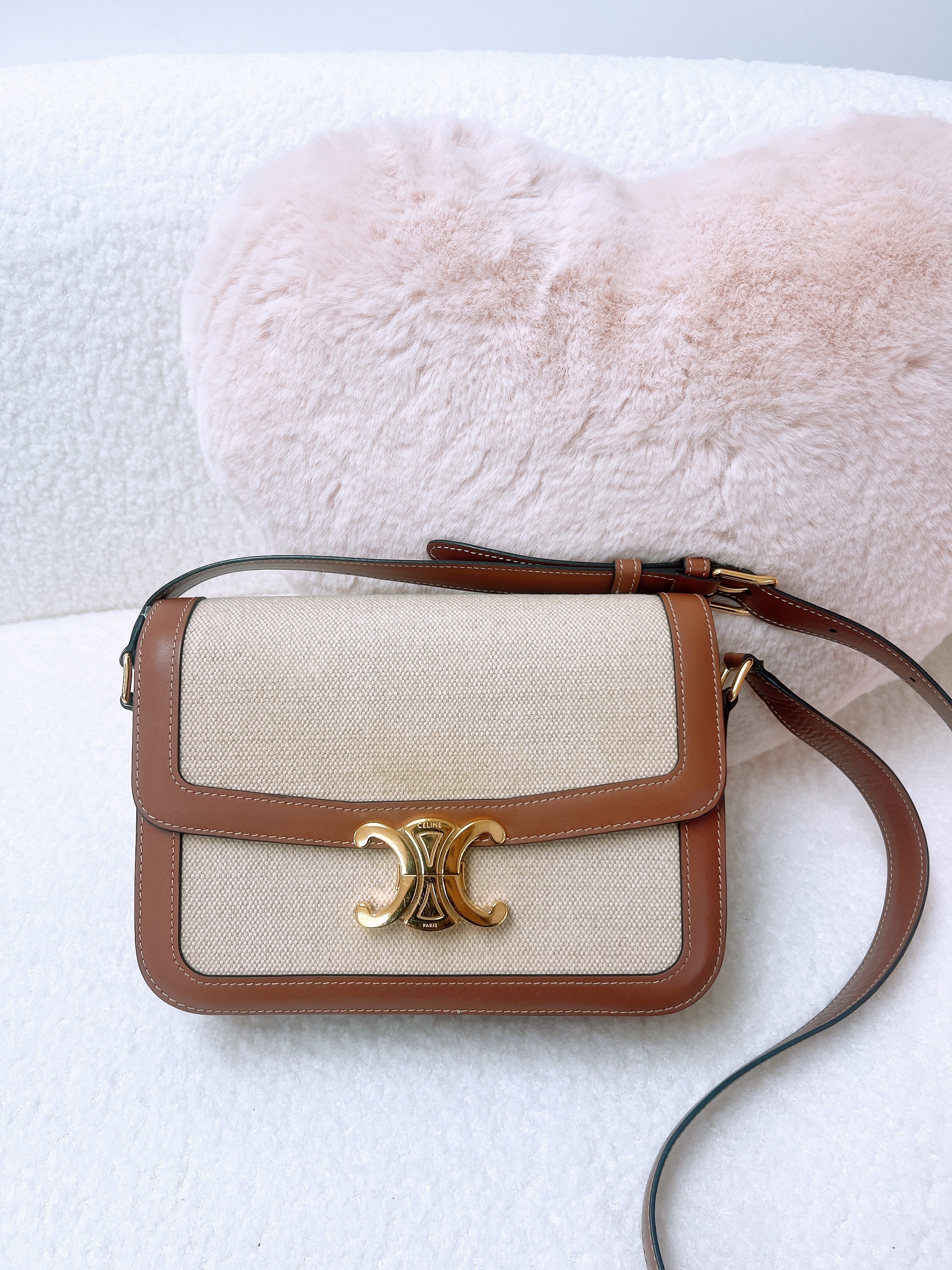 Celine triomphe medium canvas beige