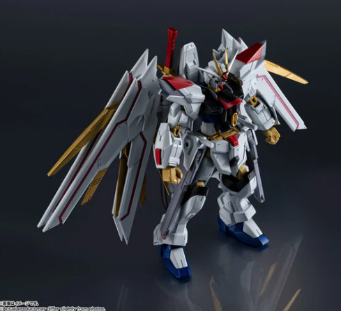 (預訂26年6月)    Bandai - [GUNDAM UNIVERSE] 突擊自由高達 極 (4573102693396)