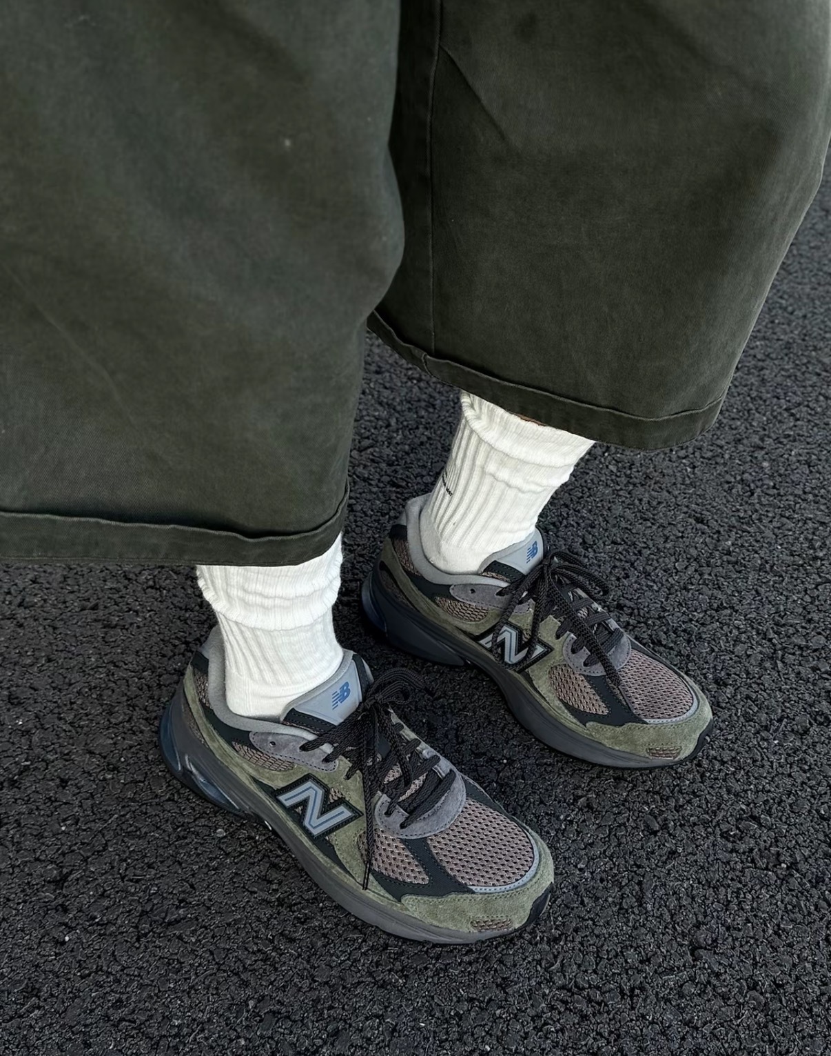 男女鞋 NEW BALANCE 2010 綠色 復古 網眼 緩震 休閒鞋【U2010ETN】