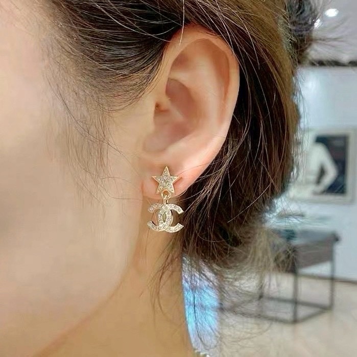 18k香奶奶五角星雙c”高奢定製耳釘