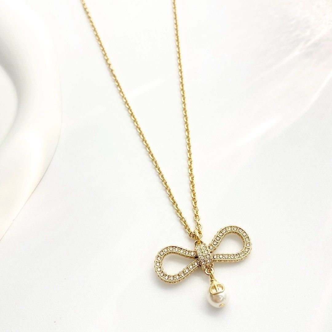 18k Dr”金奢鑽鏤空蝴蝶結珍珠墜’高奢定製項鍊