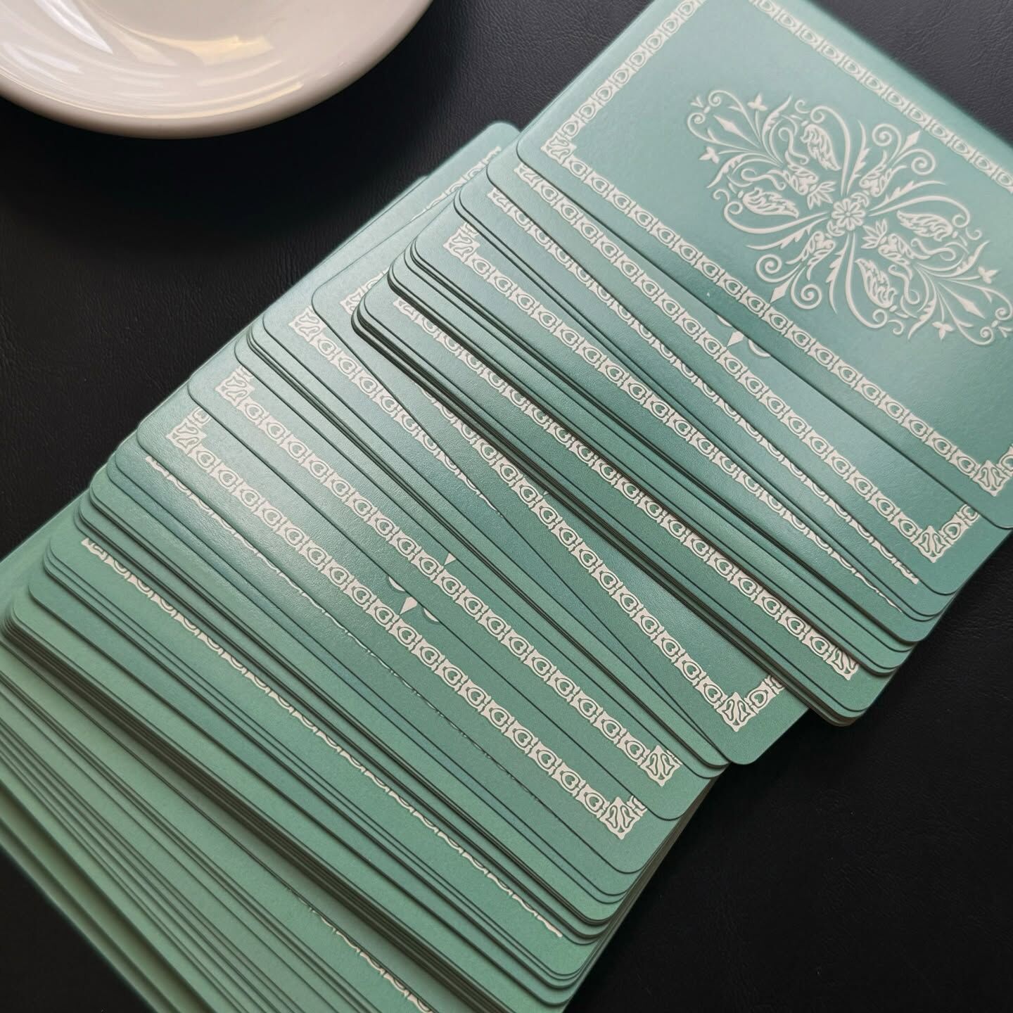 [原石] 命運之鏡 經典塔羅牌 俄文版