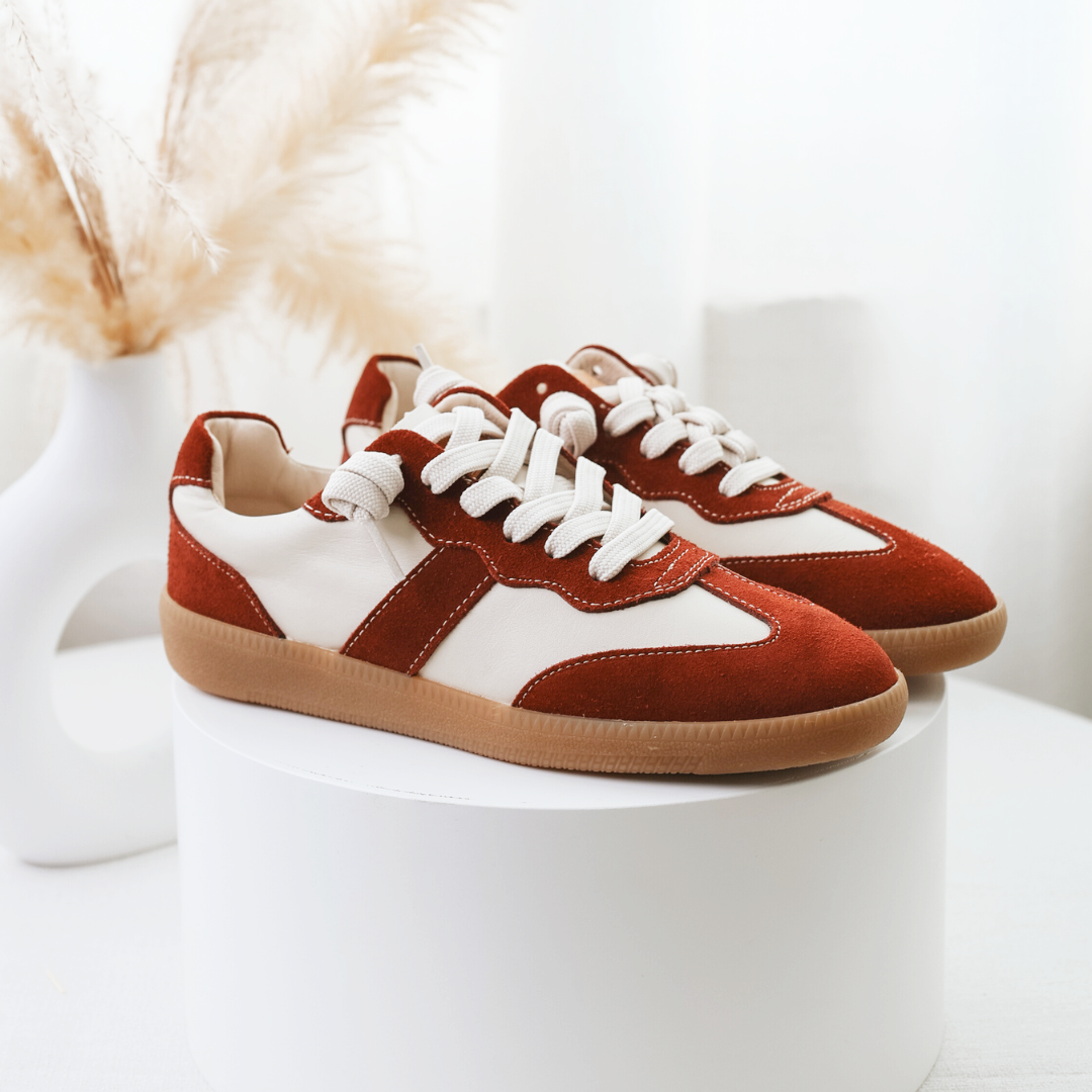 艾蜜莉真皮德訓鞋 蘋果牛奶(真皮女鞋/台灣製MIT/乳膠鞋墊)