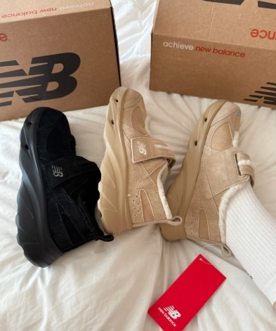【Luxury】預購 New Balance BREEZE SD220系列 韓國缺貨爆款 最新雪地靴 黑 灰 卡其 毛毛 瑪莉珍鞋 麂皮 機能型 休閒鞋 女鞋 SD2205BE/SD2205BK