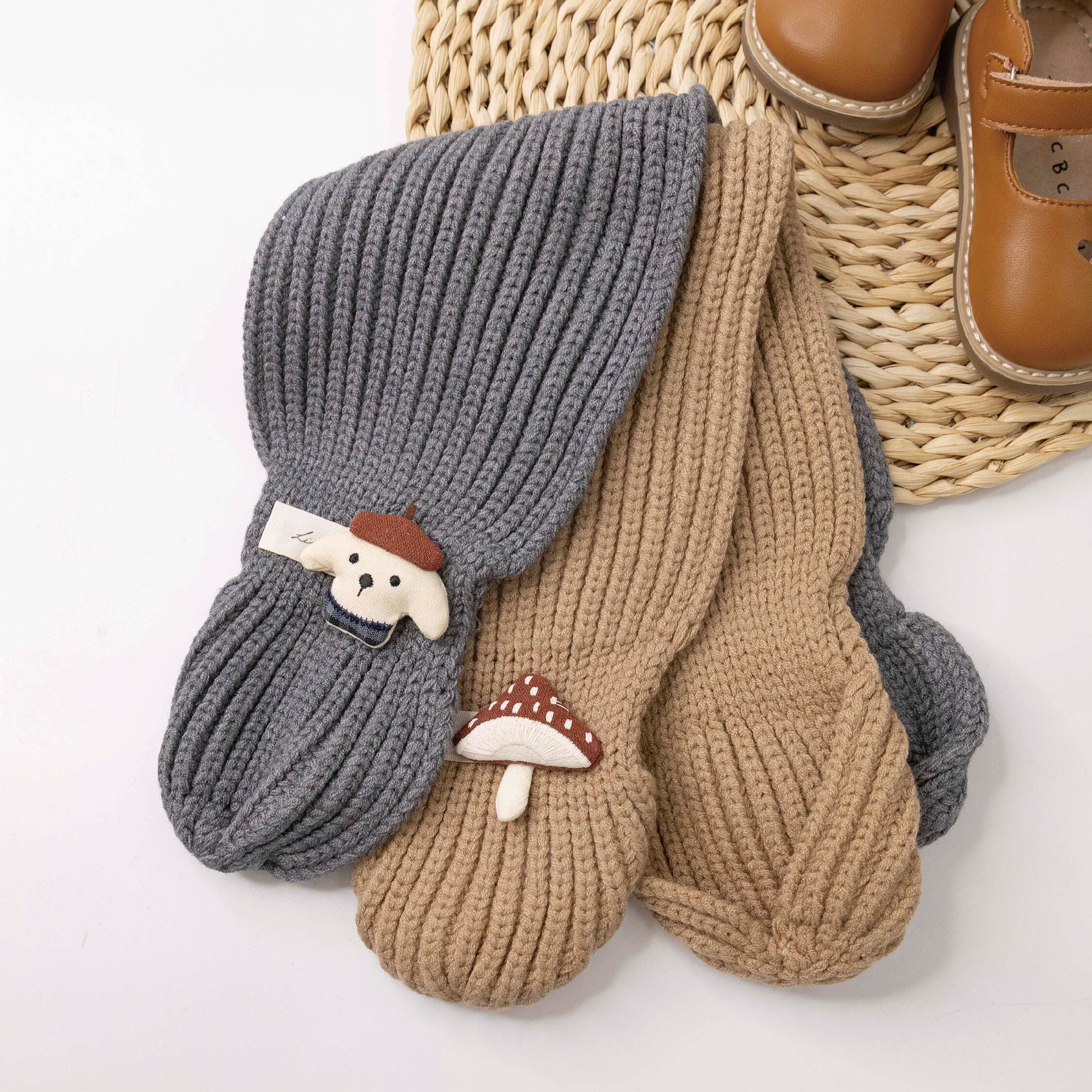 【JA3035】畫家狗狗與菇菇針織圍巾*二色