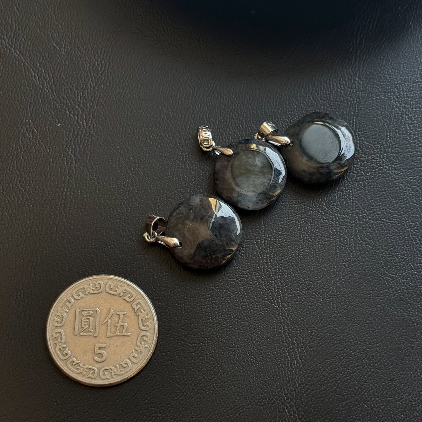 [原石] 黑翡翠 925銀項鍊吊墜