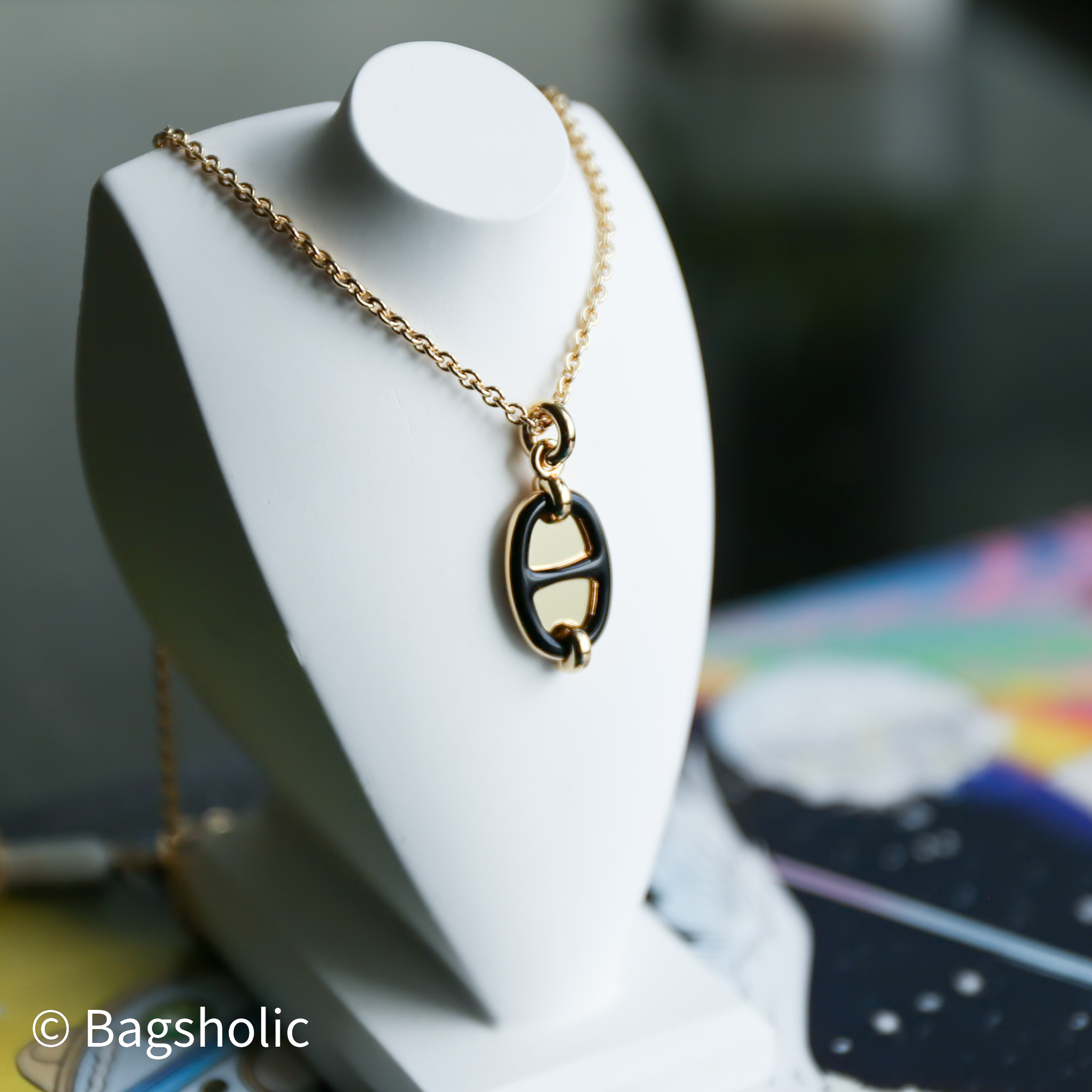 Hermes Mini Maillon pendant (Black GHW)