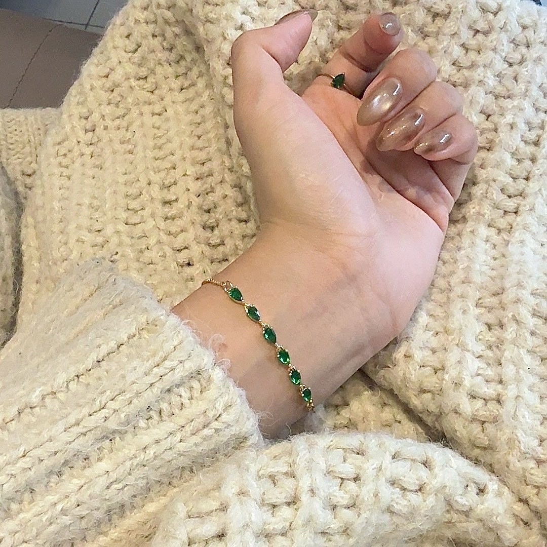 Gy”refined 翡翠水滴綠鑽抽拉手鍊