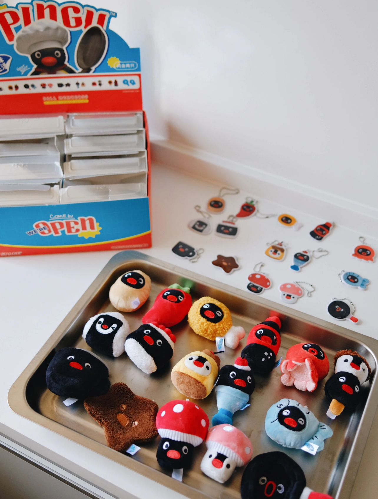 代購-<500元左右交換禮物>正版授權 PINGU 企鵝家族 美味生活系列 毛絨 磁鐵（附小掛件）