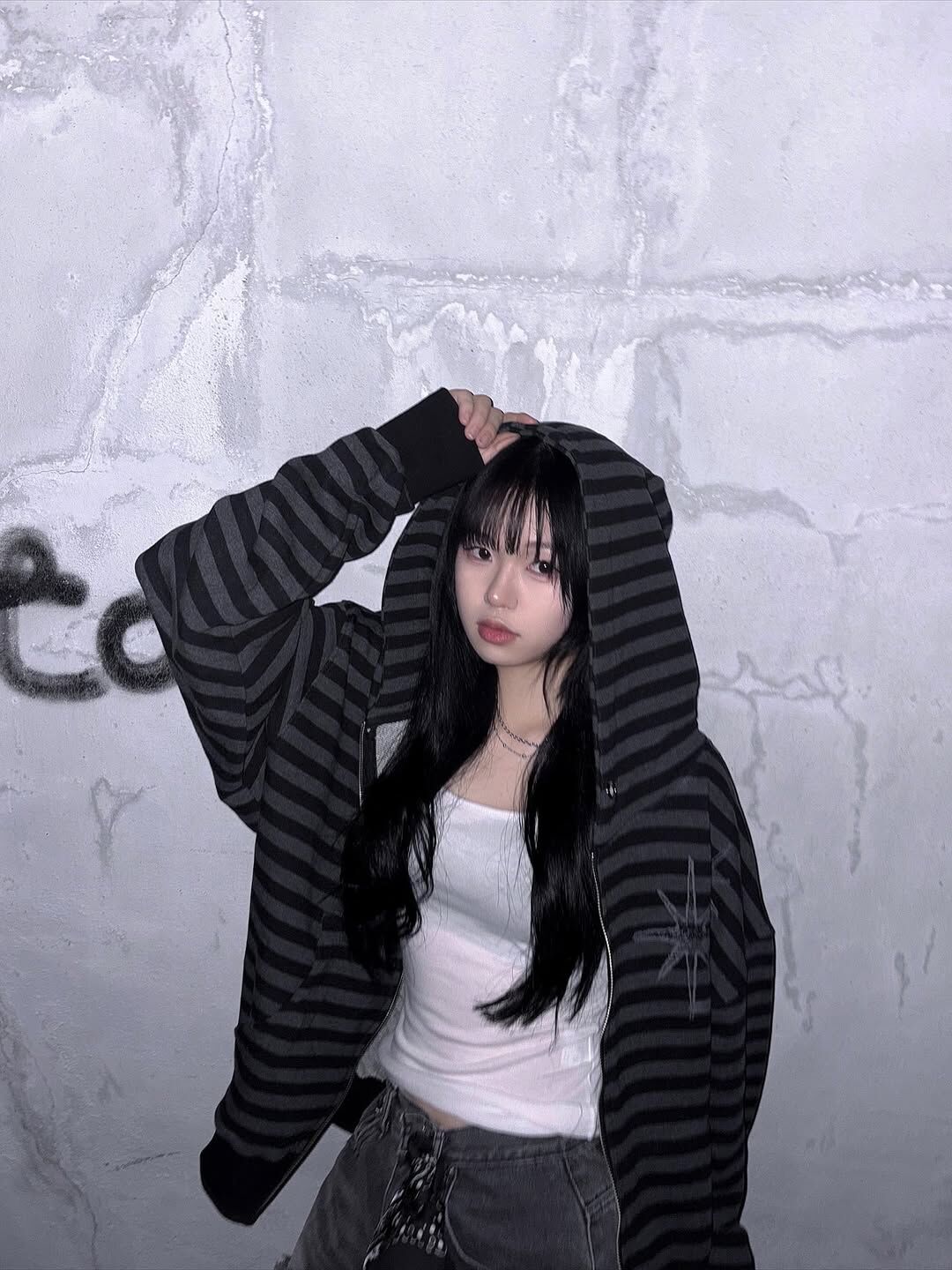 【預購】UNTITLED SEOUL RIKU 章昊同款 條紋連帽 雙拉鍊 內刷毛 外套 Untitled Sterinaite Stripe Hooded Zip-Up