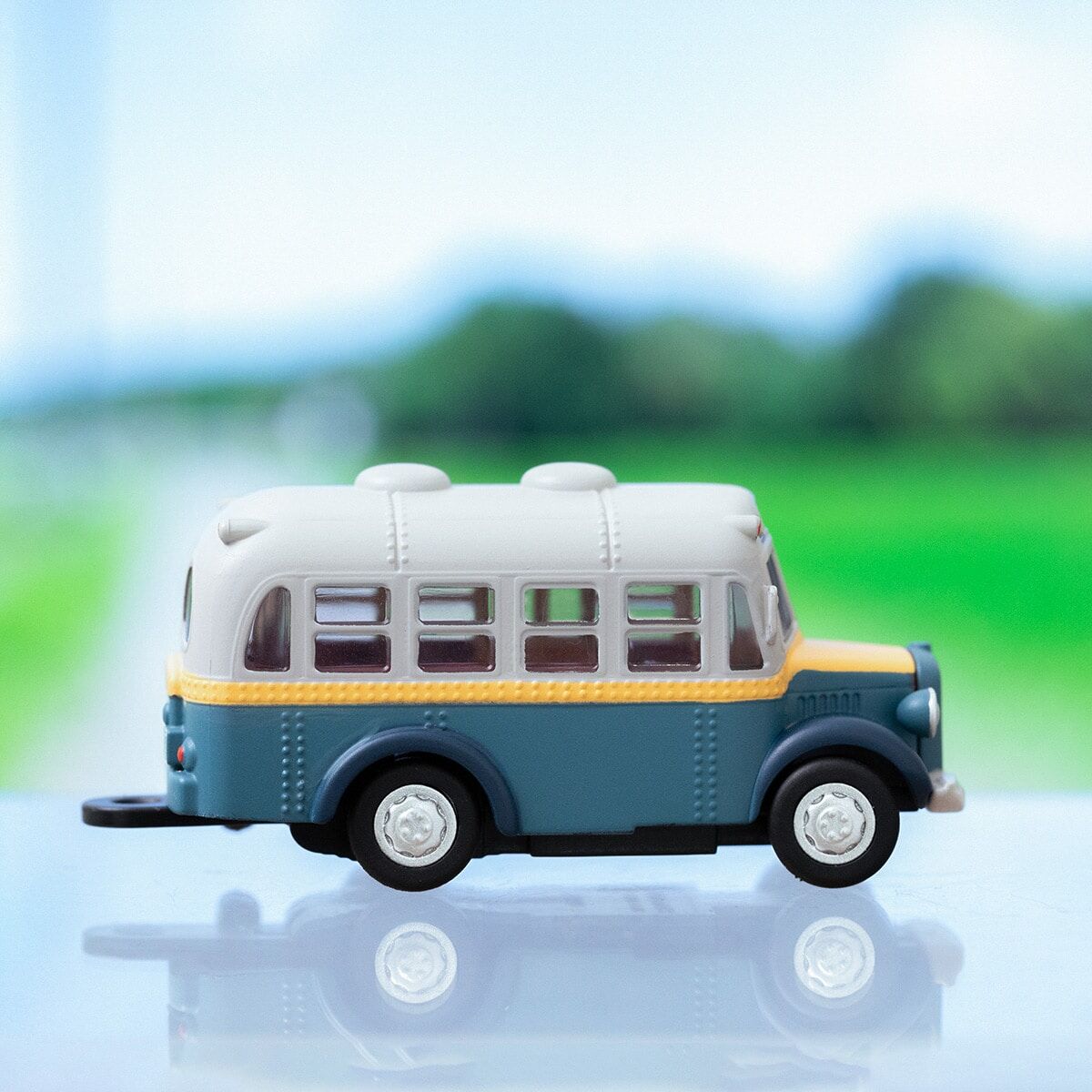 迴力車鑰匙圈 龍貓 公車