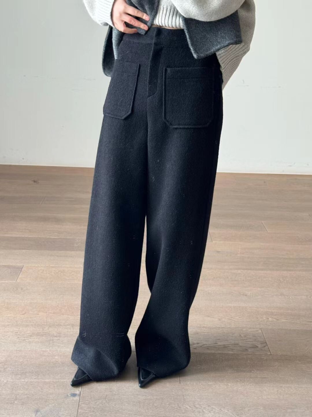 俐落感雙口袋毛呢落地直筒褲長褲-S-Ｍ / 3色