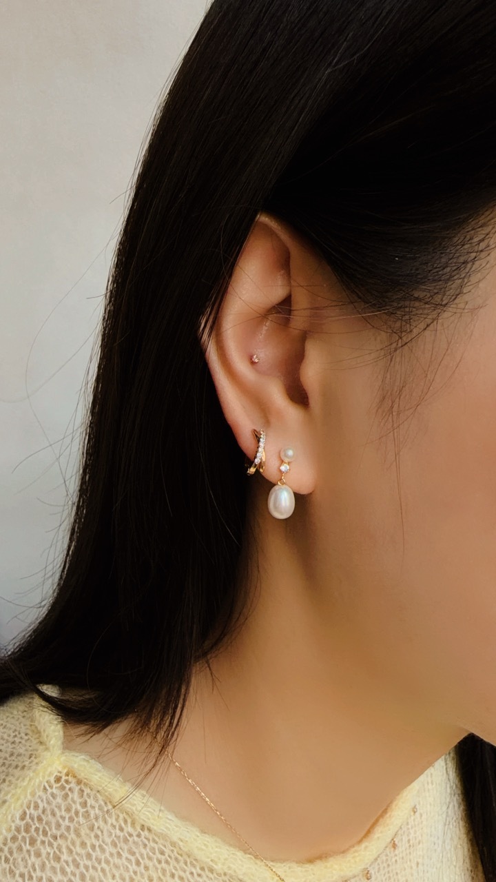 千穗｜交叉耳圈