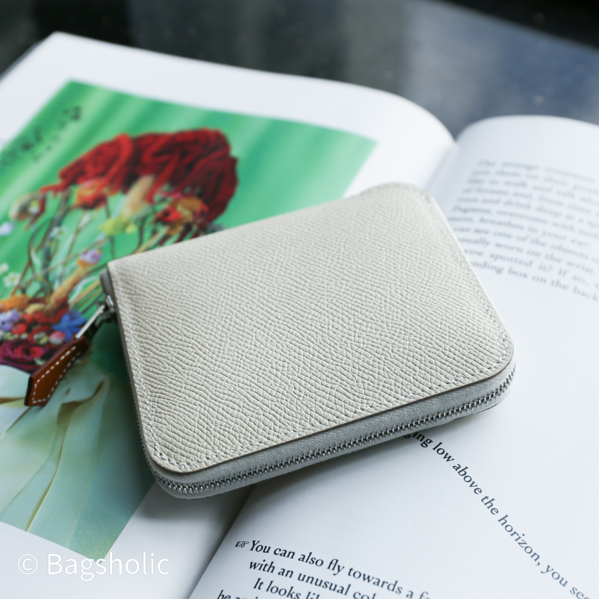 Hermès Silk'In Compact wallet (Craie Color Epsom Leather)