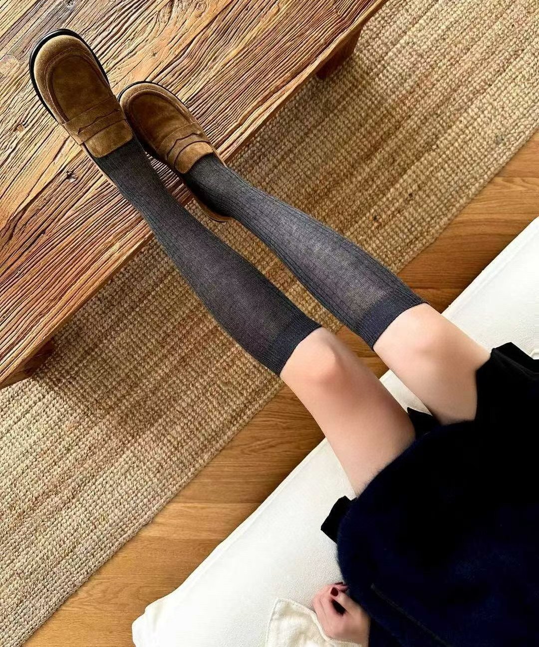 CT5374 薄款桑蠶絲羊絨小腿襪 (任選2對$88)