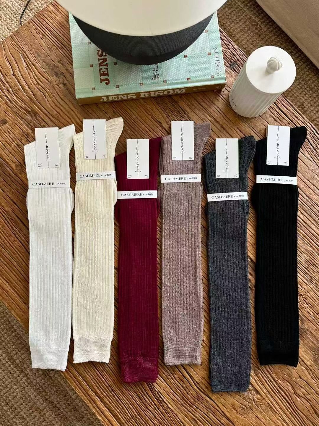 CT5374 薄款桑蠶絲羊絨小腿襪 (任選2對$88)