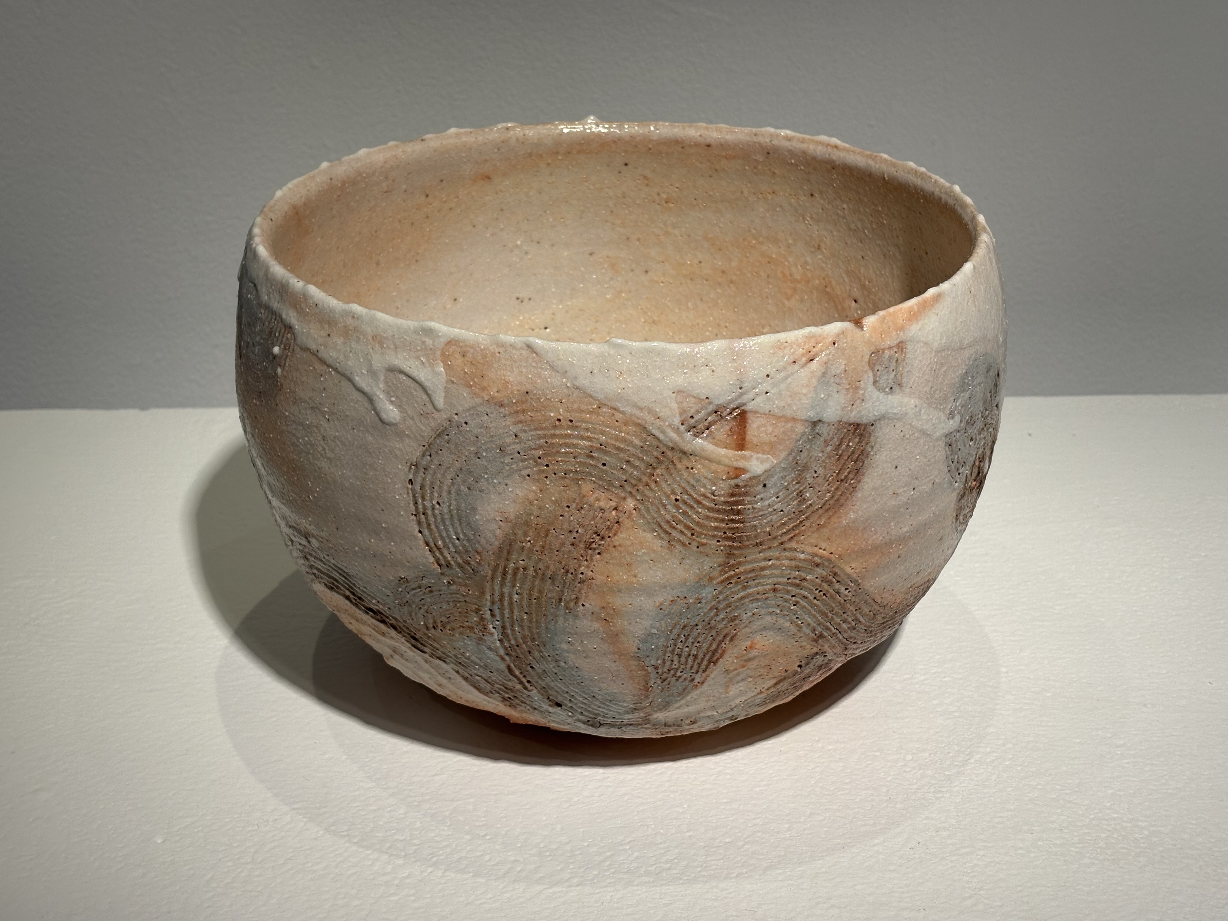 住吉窯 志野 波紋大碗