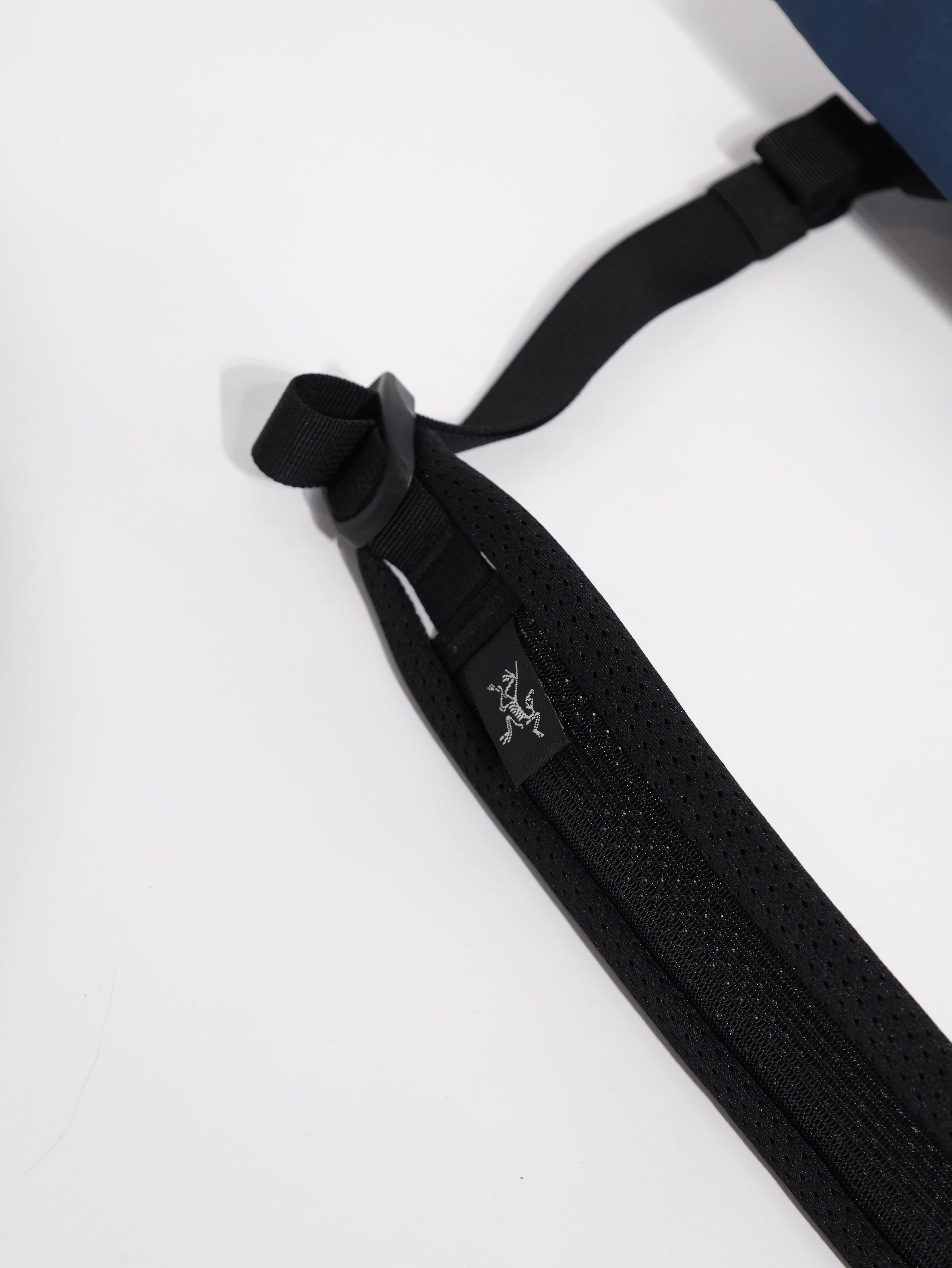 ARCTERYX 始祖鳥 Granville Shoulder Bag X000009623