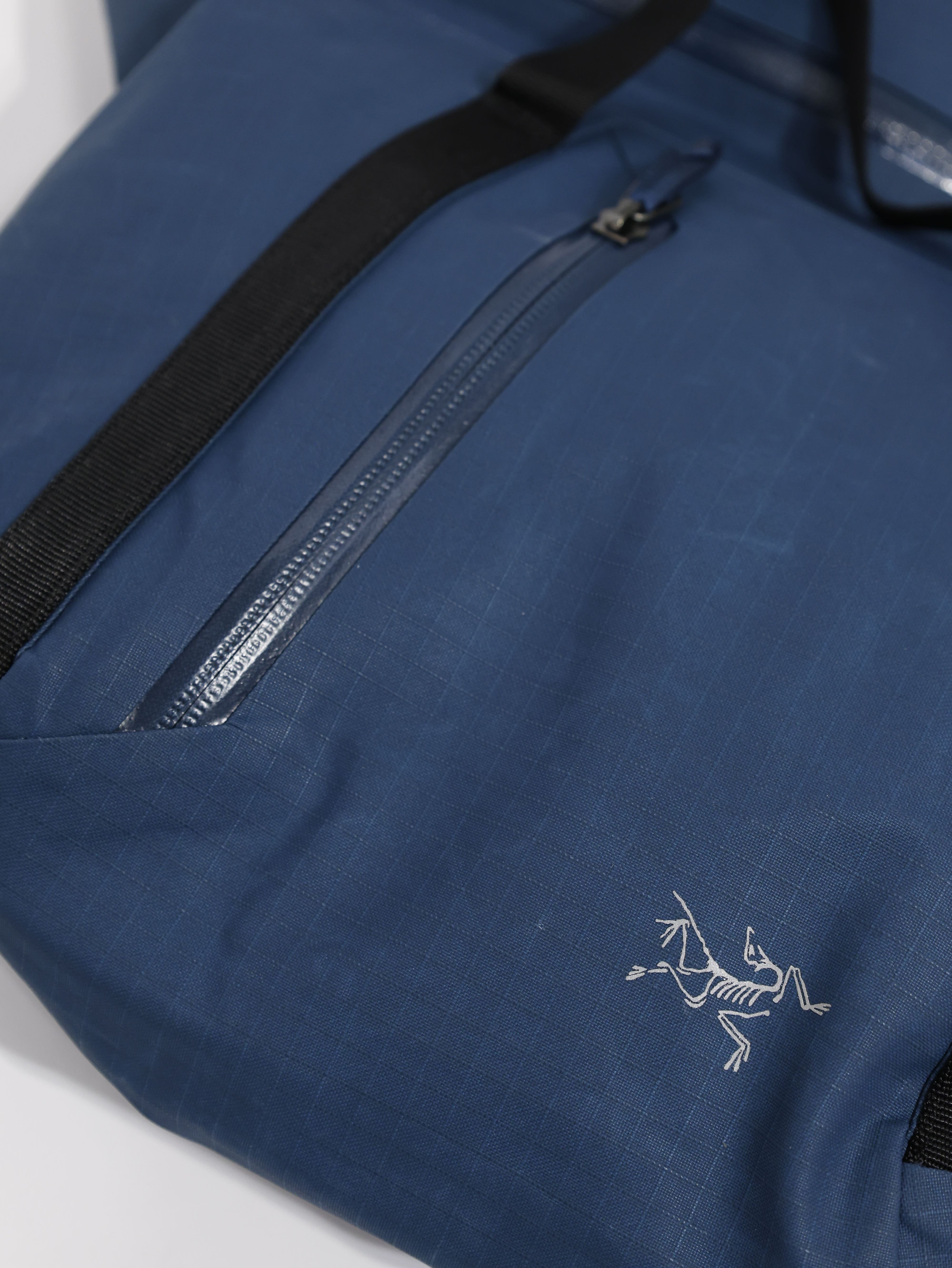 ARCTERYX 始祖鳥 Granville Shoulder Bag X000009623