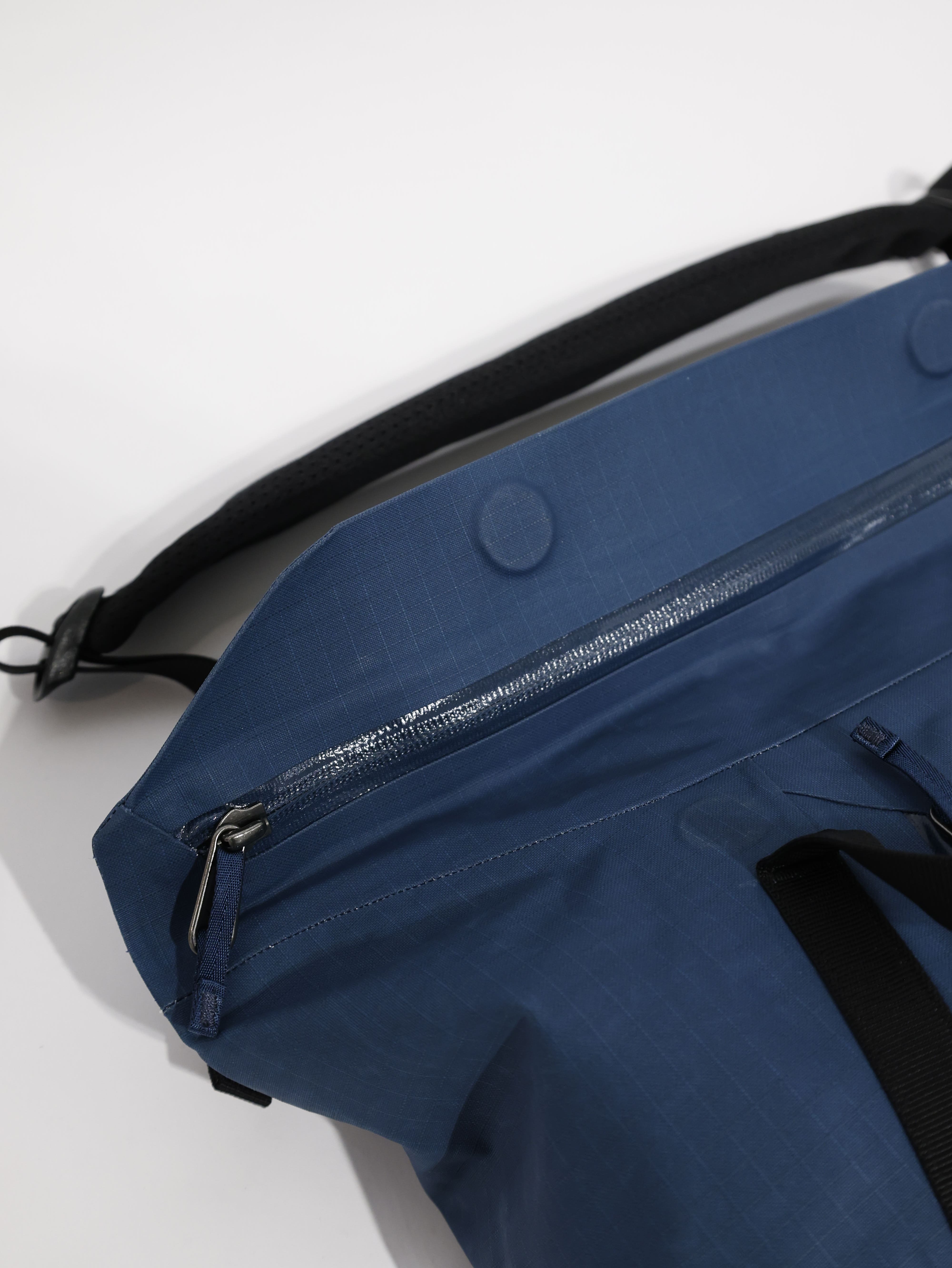 ARCTERYX 始祖鳥 Granville Shoulder Bag X000009623