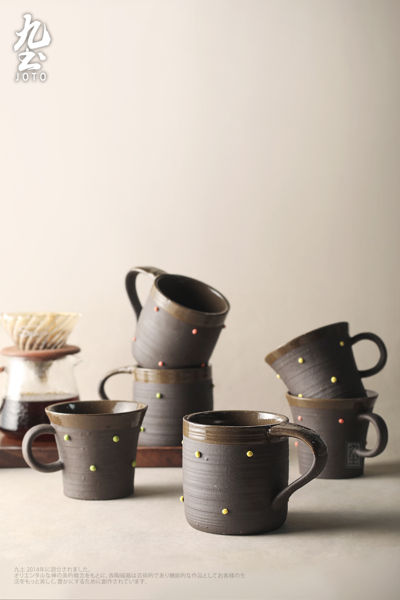 【倉庫整理品】希少品•【成化年製】染付小杯：MT 2-89 倉庫整理品】希少品•【成化年製】染付小杯：MT 2-