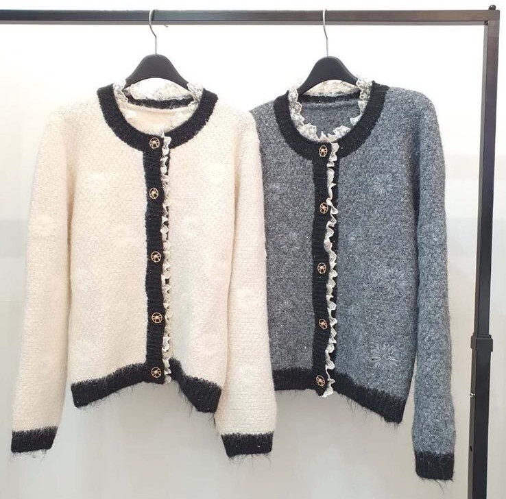 V31 胸40-66 長22 $419