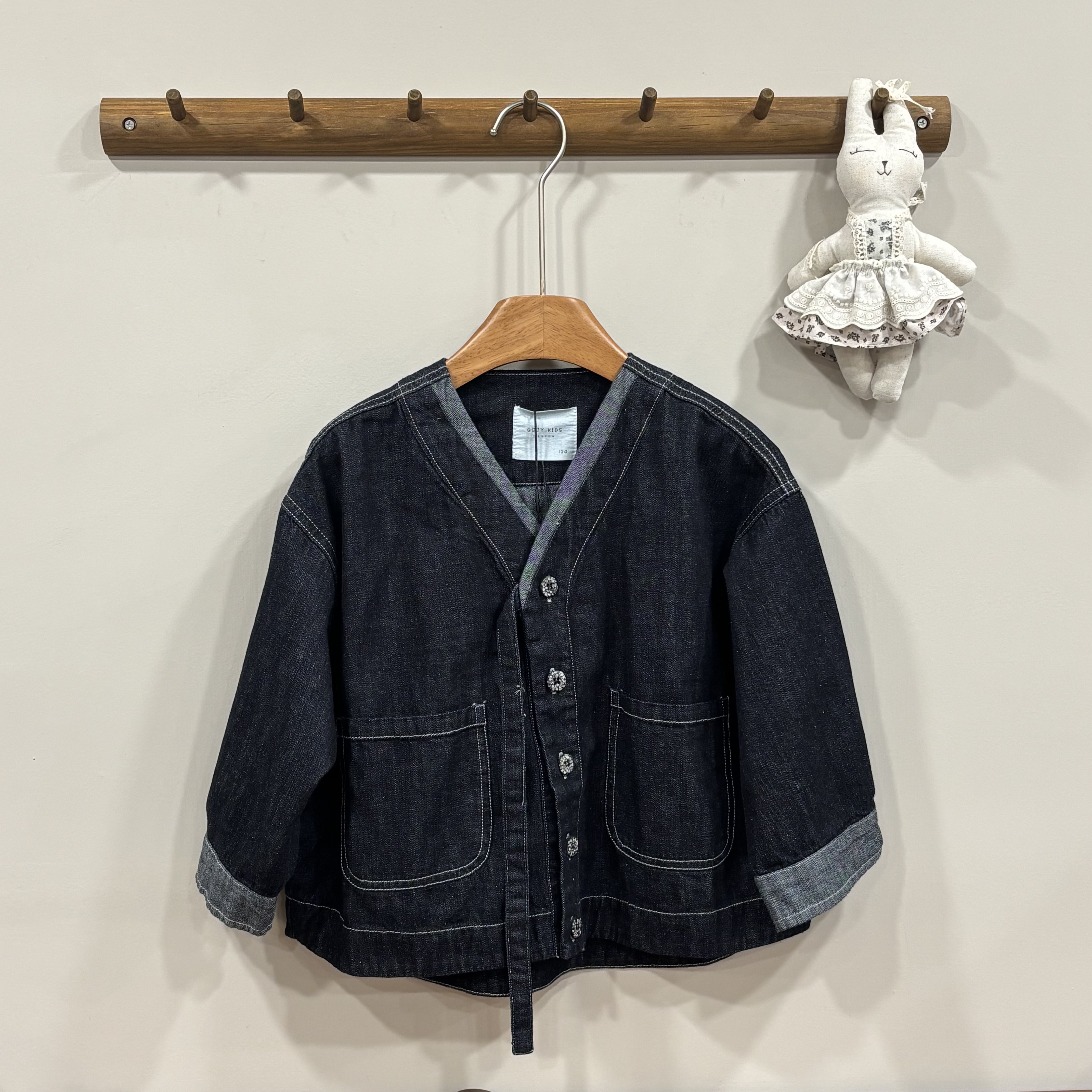 A03107拼接設計牛仔外套