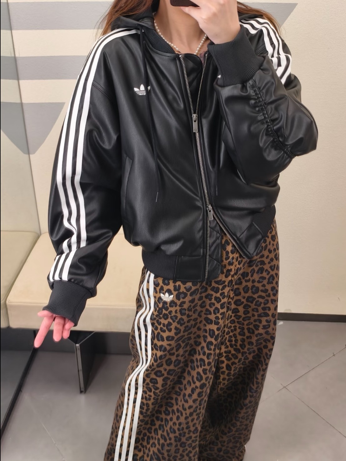 ADIDAS W PLEATHER JACKET PAD 可拆卸 連帽 皮外套