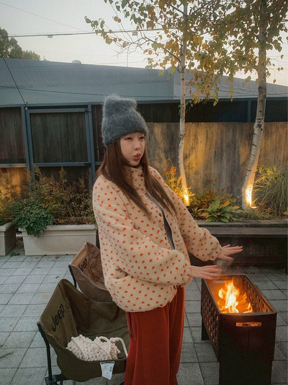 ᴴᴼᵀ ▸▸店長推薦◃◃ 秋冬新款/球球毛外套 MANIFEST正韓🇰🇷