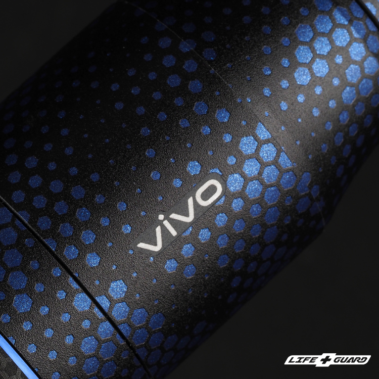Vivo Zeiss 2.35x 長焦增距 貼膜質感，LIFE+GUARD 藍曼巴設計風格