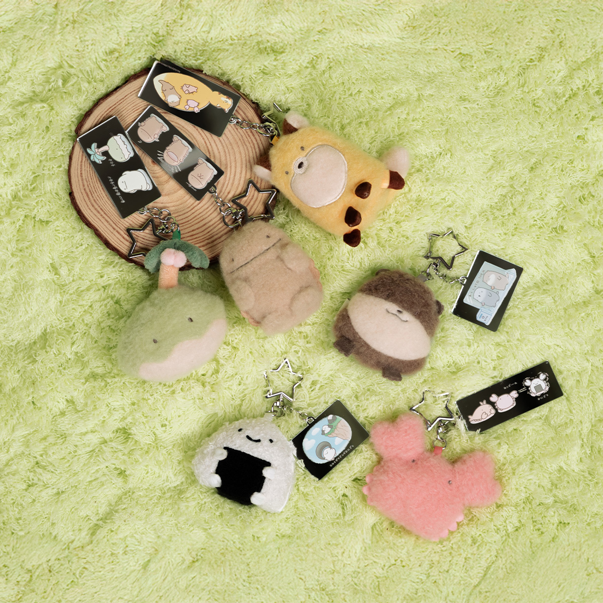 Nandemoikimono 公仔連亞克力匙扣 (小島)