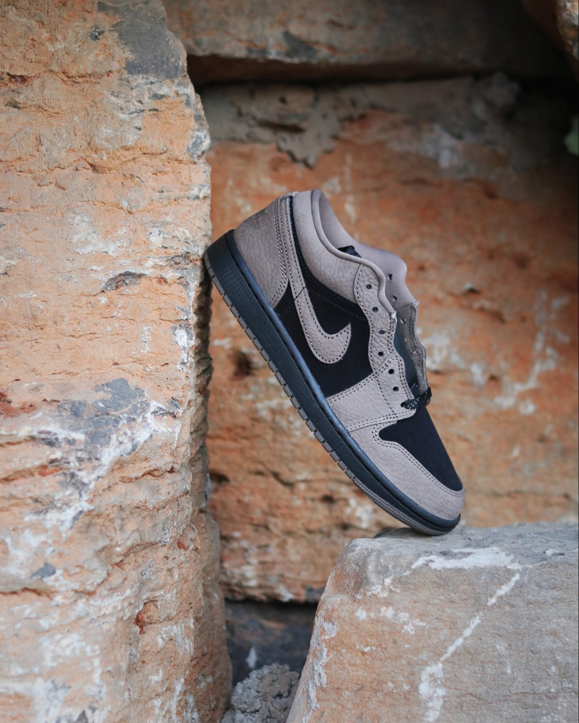 (預訂) Nike Air Jordan 1 Low SE - Olive Grey