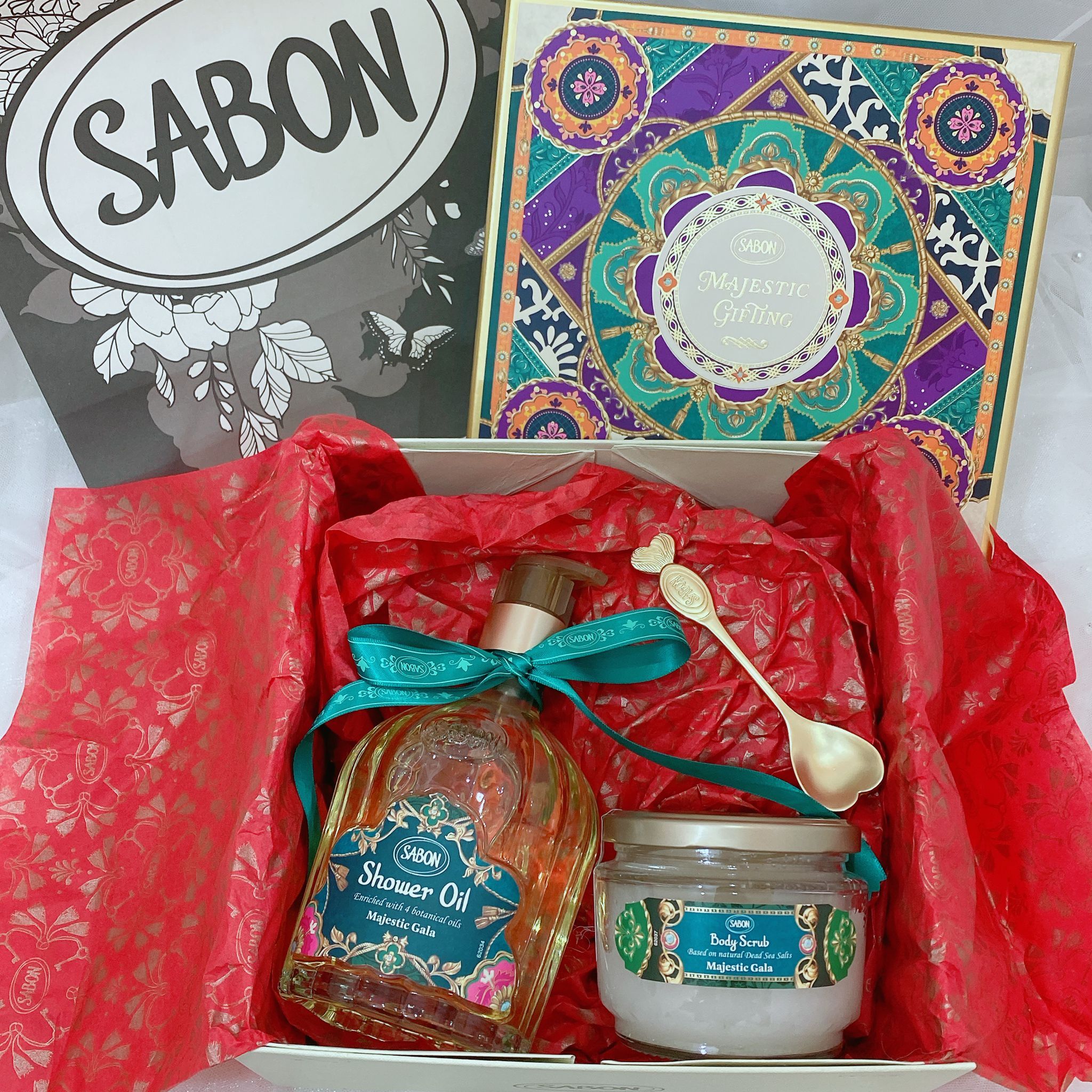 Sabon 瑰麗盛宴沐浴禮盒🎁 (不包郵,盒面隨機)