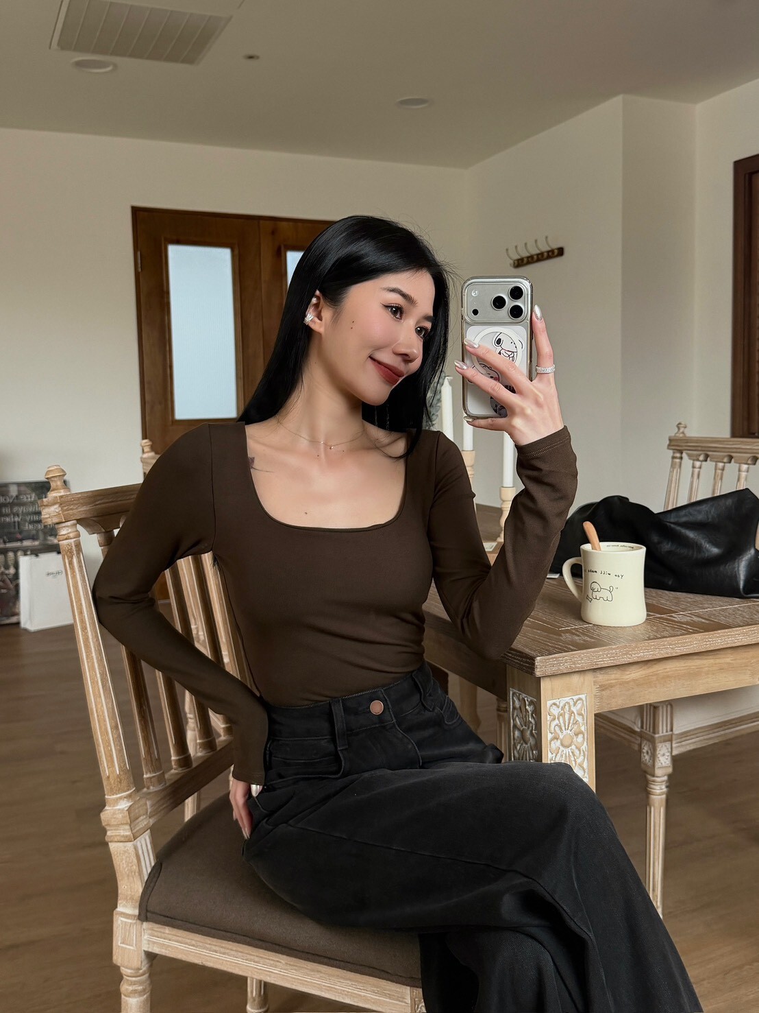 極簡方圓領內磨毛BRATOP