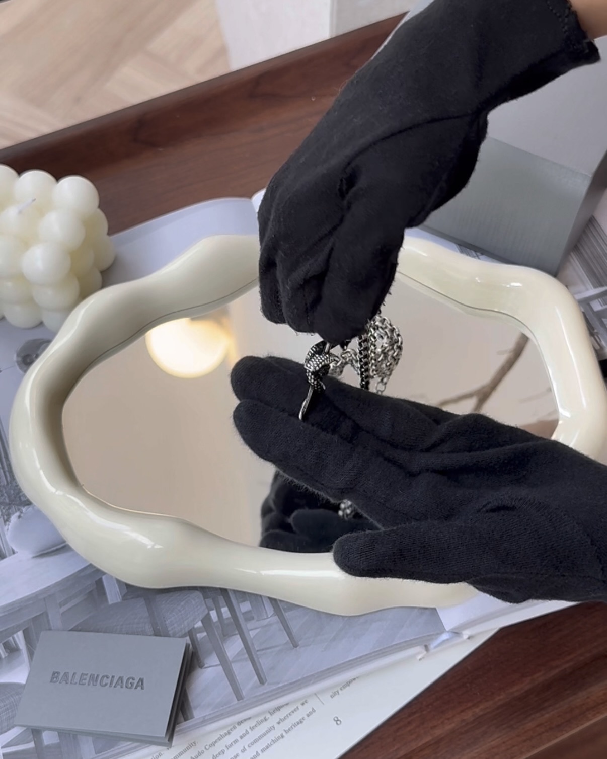 BALENCIAGA｜哥德風蛇形項鍊 古銀色