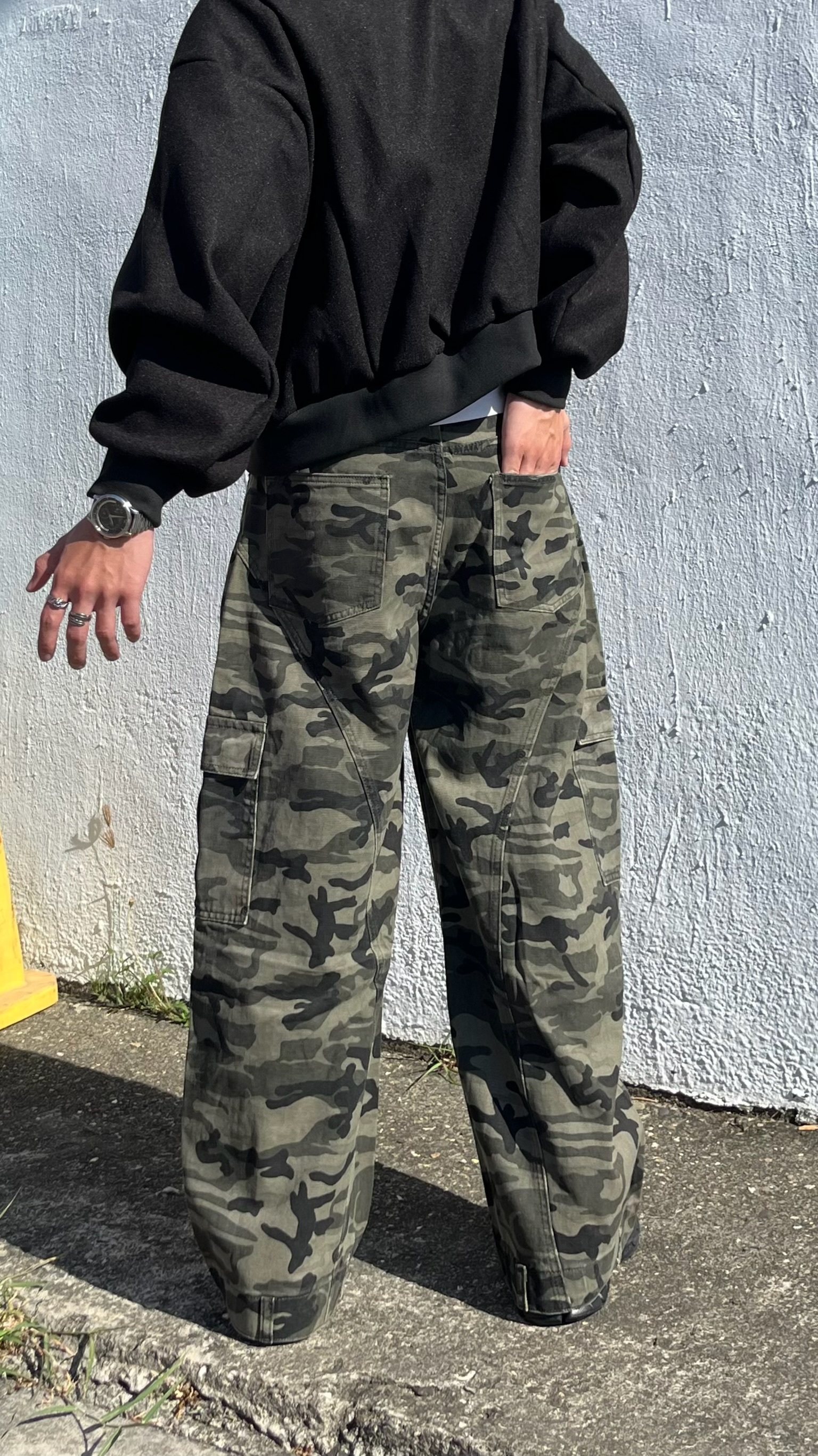 Select By Yourˊs 暗夜迷彩彎刀寬褲