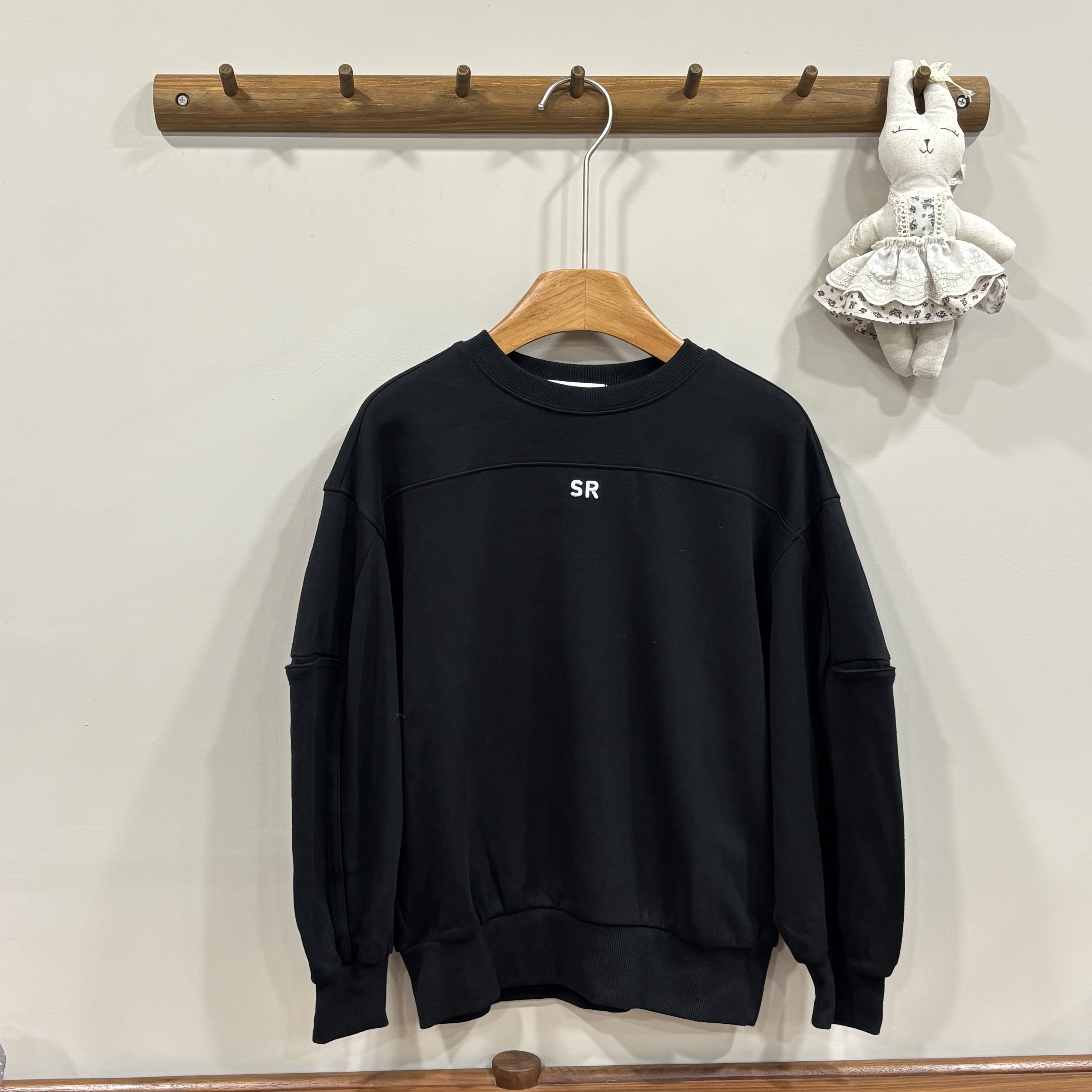 A03224設計師品牌字母大學T