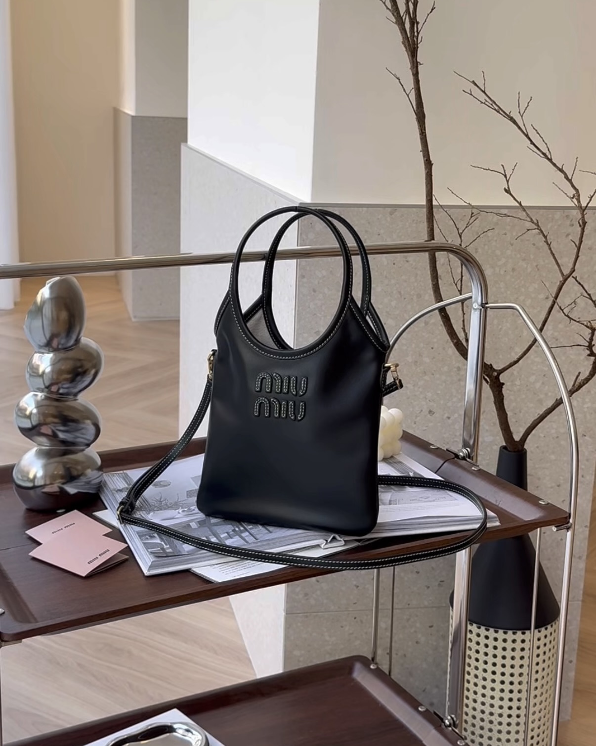 MIUMIU｜IVY 皮革迷你托特包 黑色