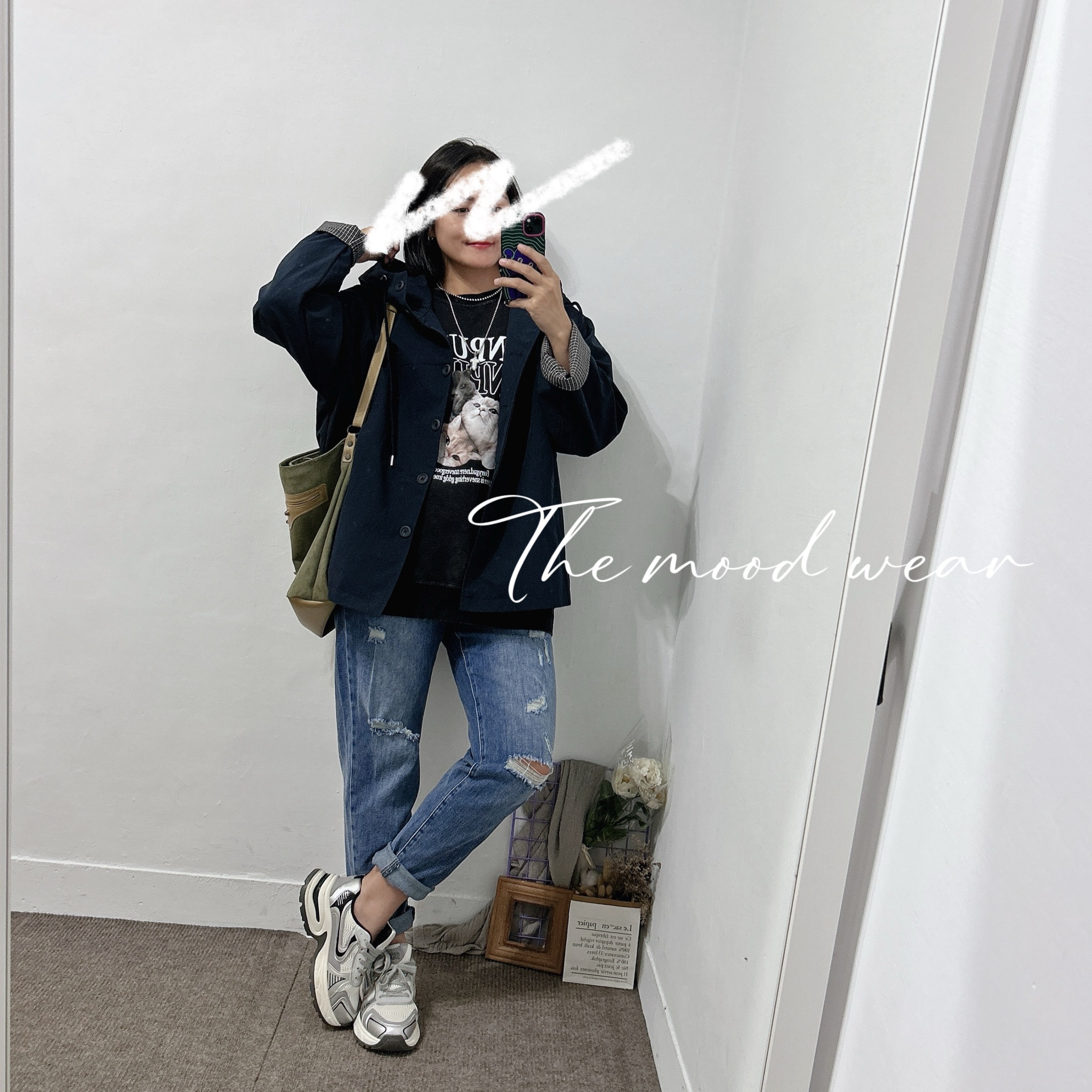 袖口格紋大帽子風衣外套(深藍/米白)