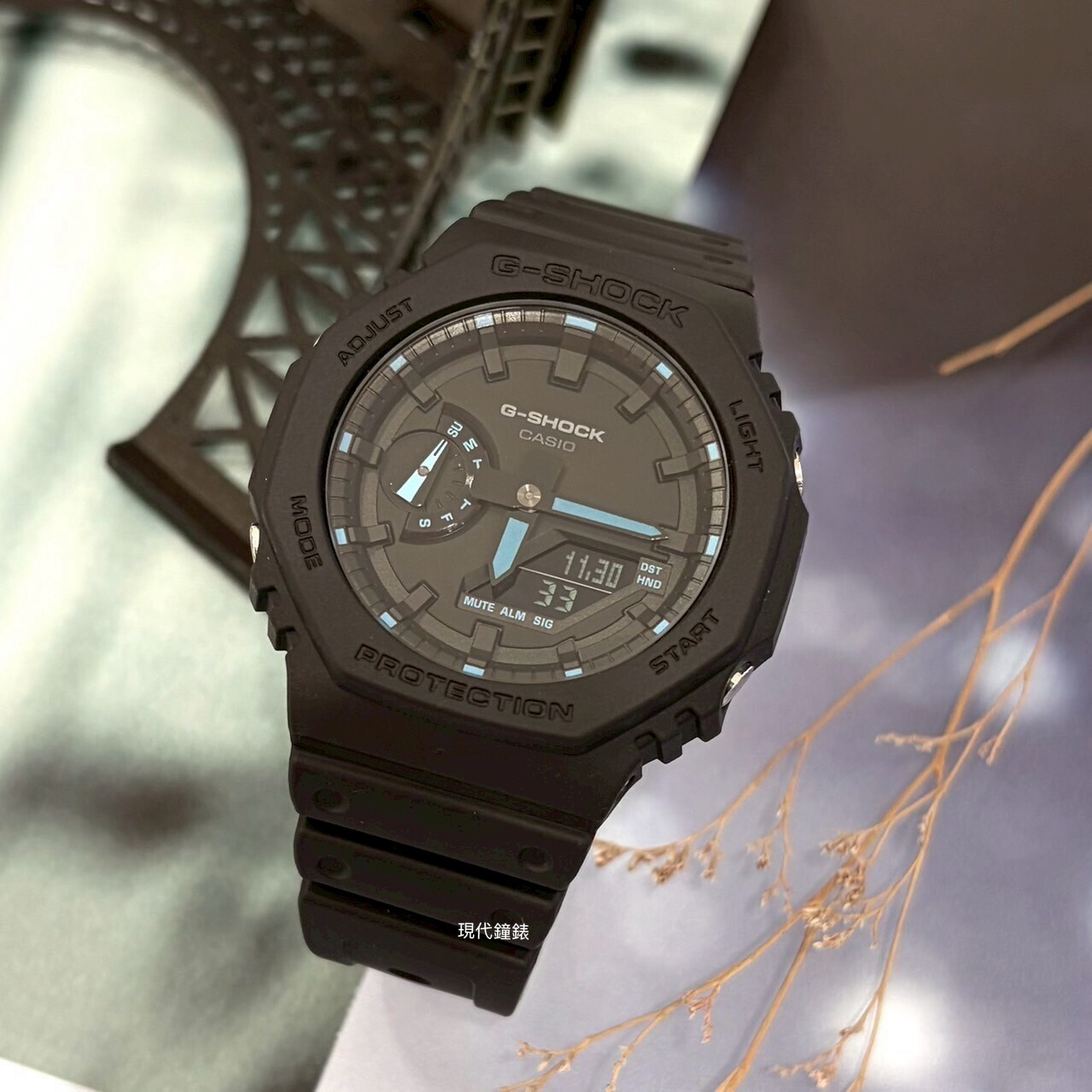 【G-SHOCK】八角膠質雙顯示電子錶GA-2100-1A2 45.4mm現代鐘錶