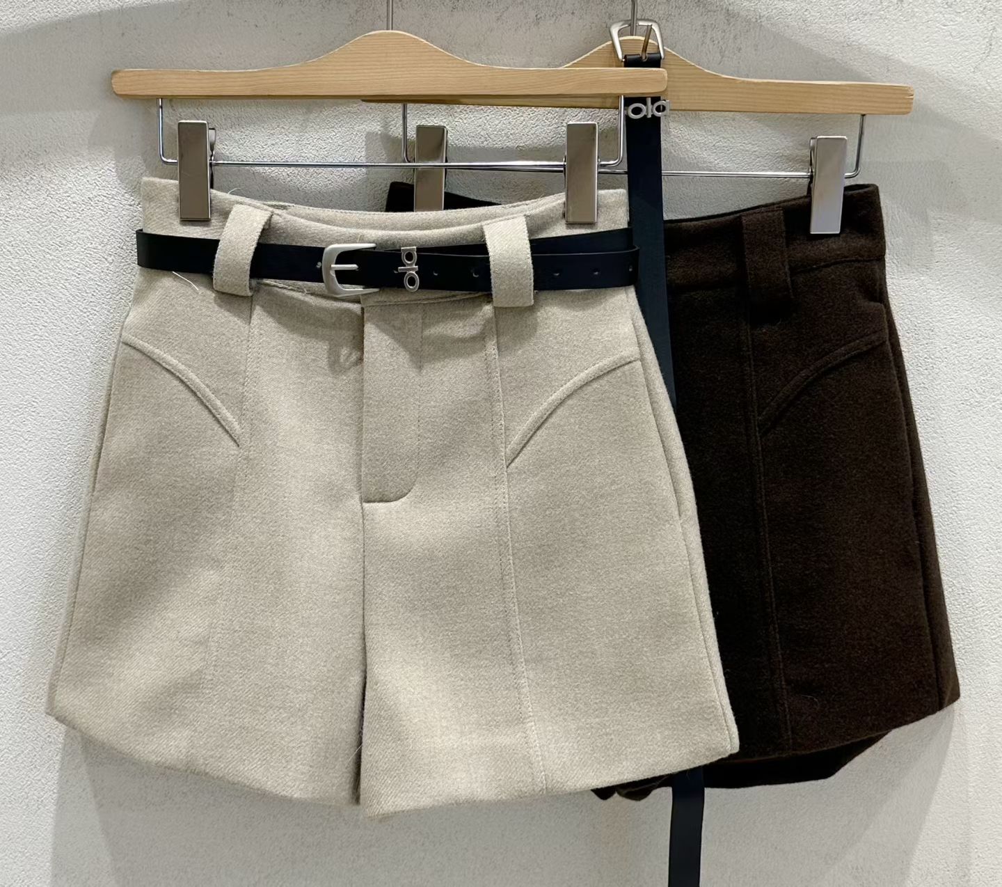 SU5316 厚西裝短褲(SML)