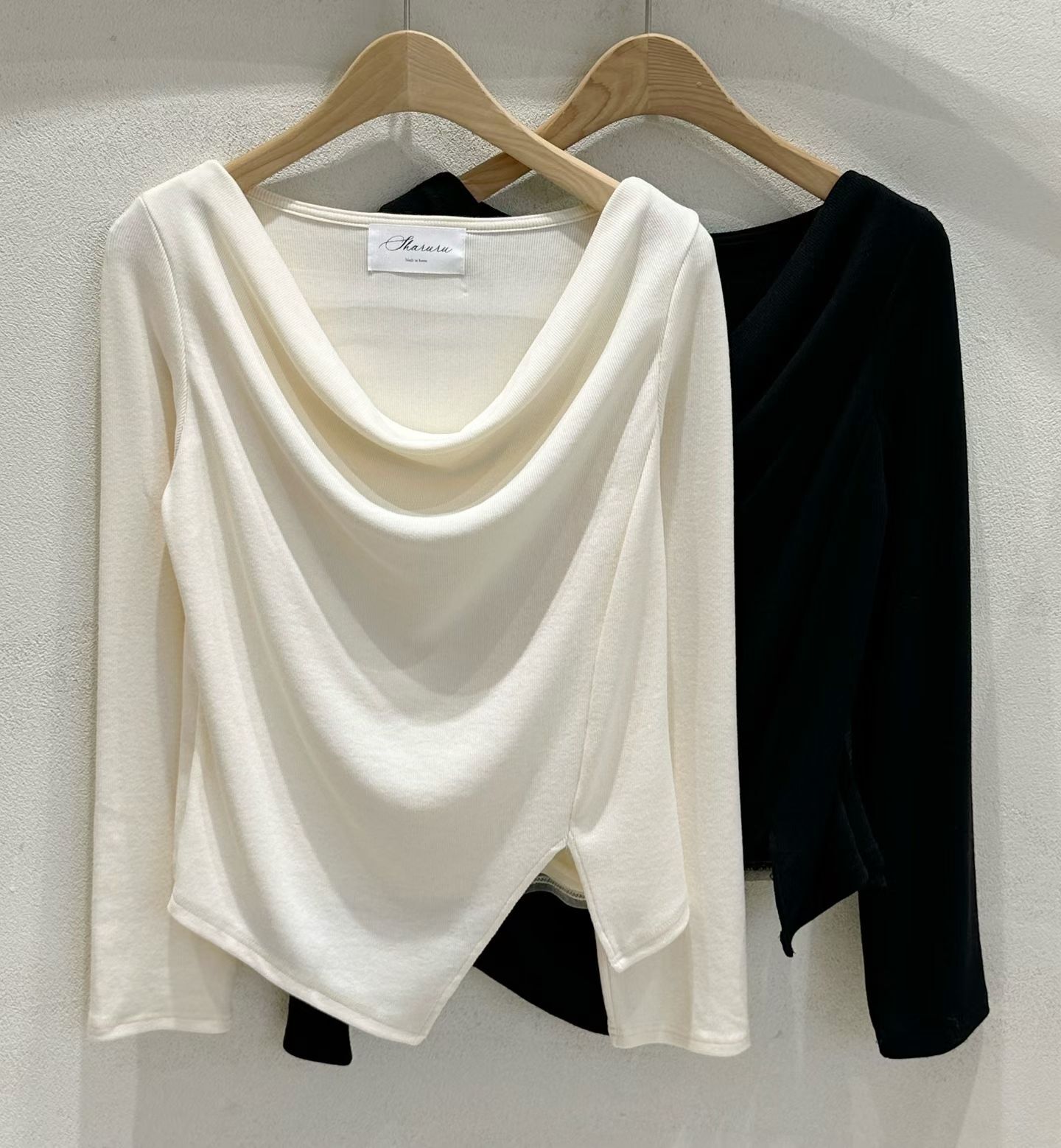 SU5317 不規則剪裁領口上衣