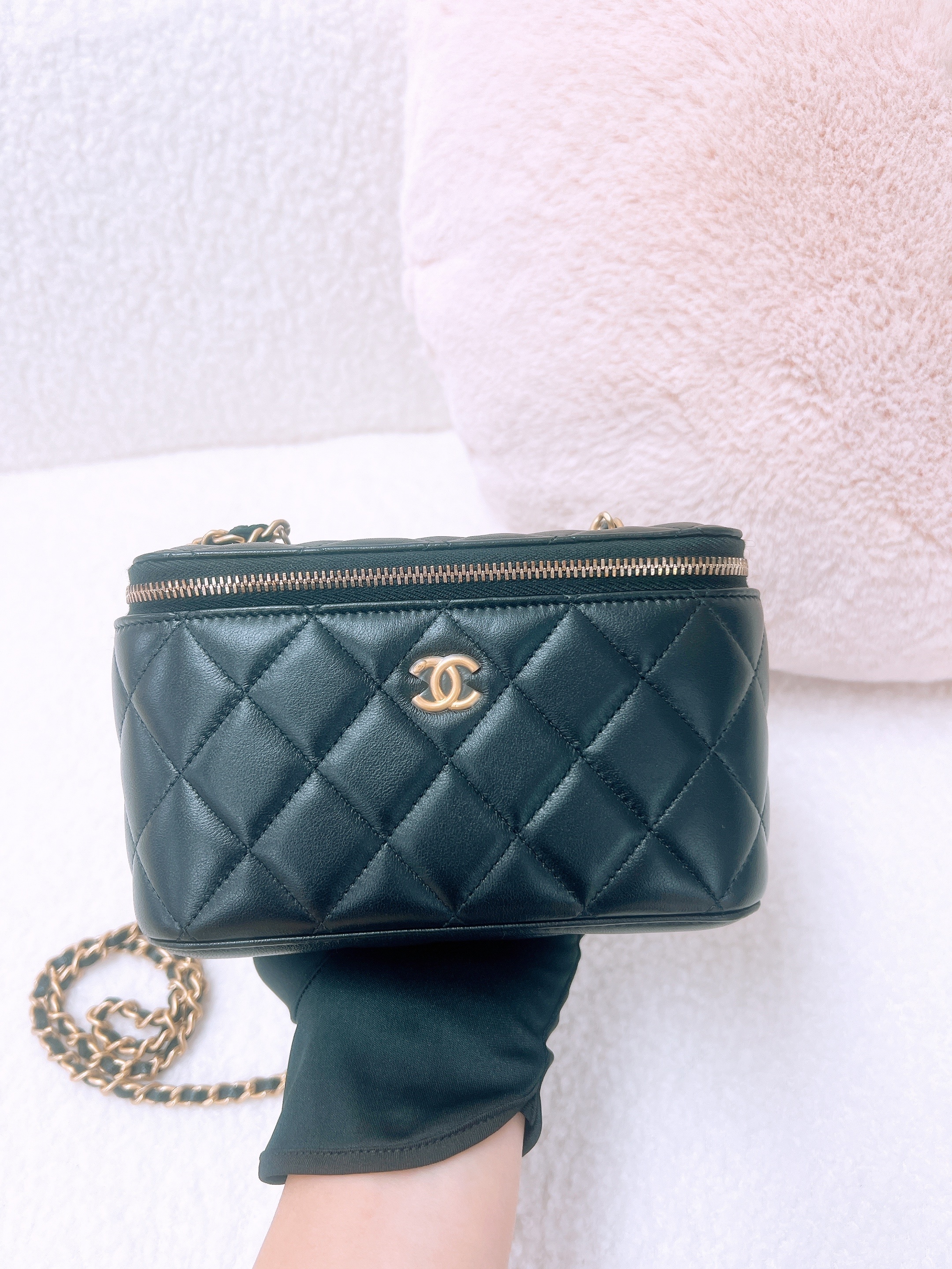 *Unused* Chanel vanity with pearl crush (black GHw) 黑色金球
