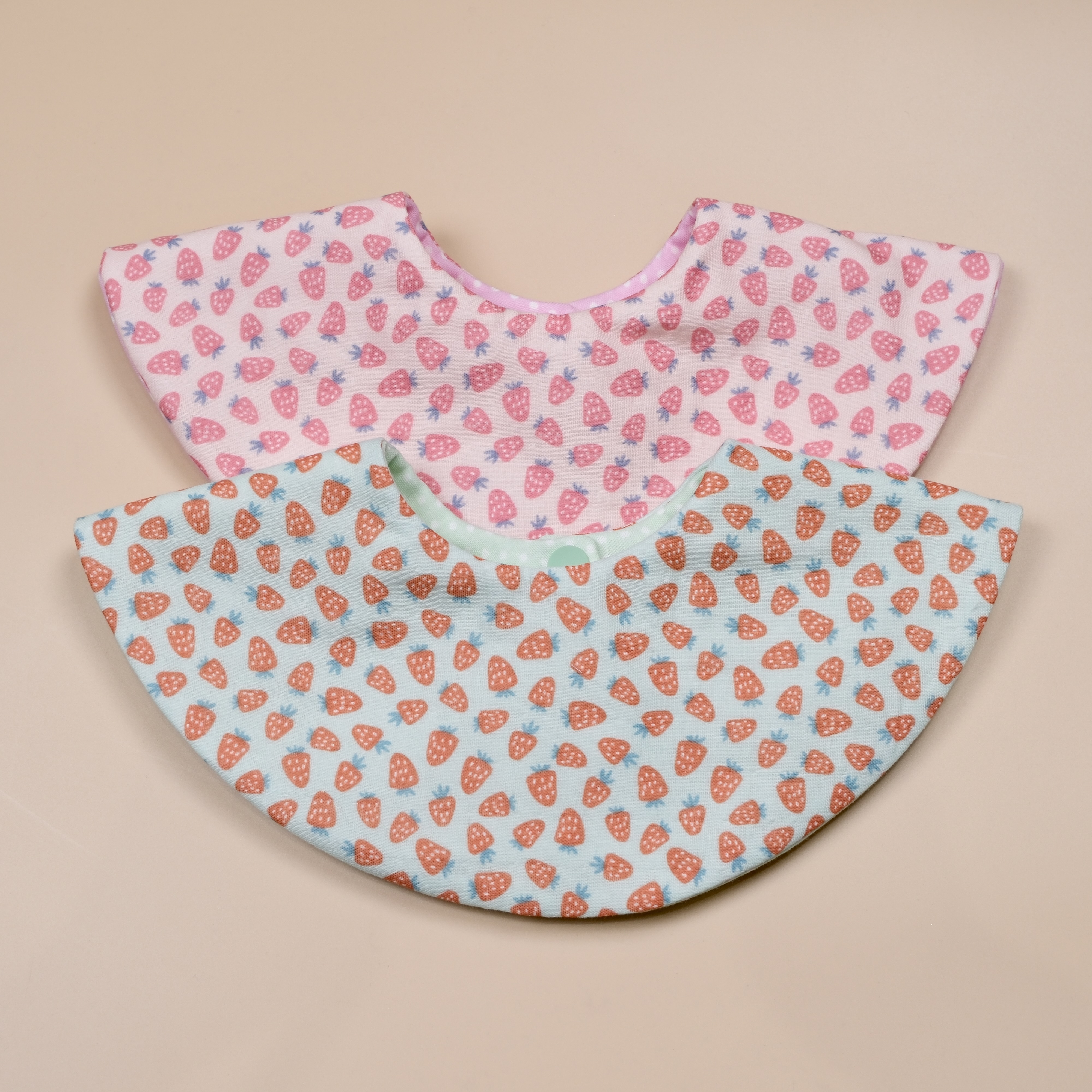 甜甜圈二重紗圍兜兜 ✤ 迷你草莓 粉色 ✤